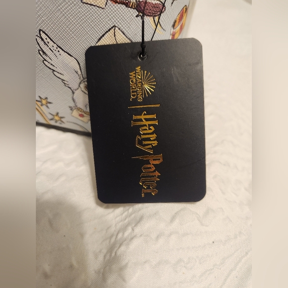 NWT Hedwig Mini Backpack and letter Pouch - Harry Potter - Picture 12 of 13